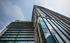 Holiday Inn Beijing Focus Square By Ihg